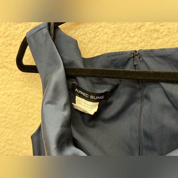 Size 4 - ALFRED SUNG - Off-the-Shoulder Draped Satin Maxi Dress Pockets NEW $240 - Picture 6 of 12